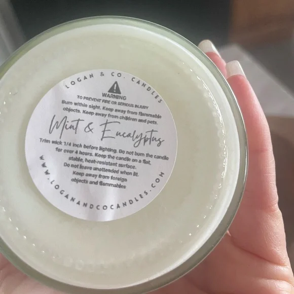 MOM'S LAST NERVE OH LOOK ....IT'S ON FIRE ! SOY WAX CANDLE 8 OZ NEW - Picture 3 of 4